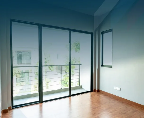 Esquadria preta: mais sofisticação e beleza para a sua casa