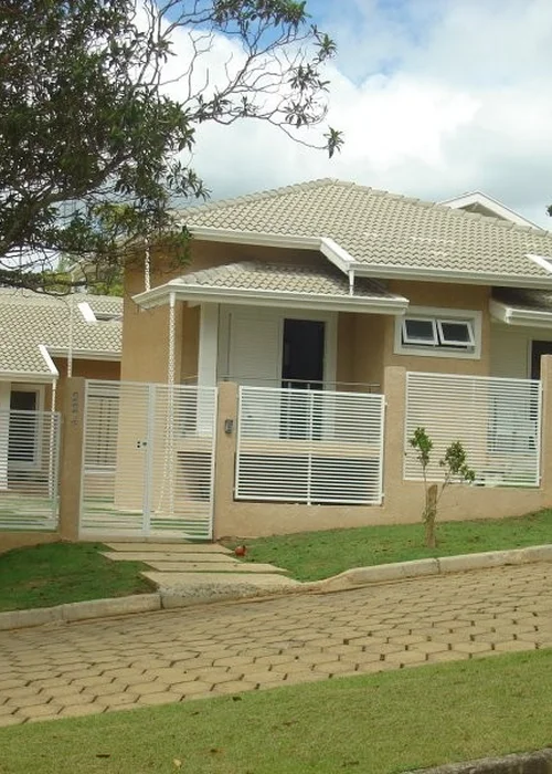 Veja também outros projetos: Janelas e portas de pvc - Bragança Paulista/SP - cond Portal de Bragança