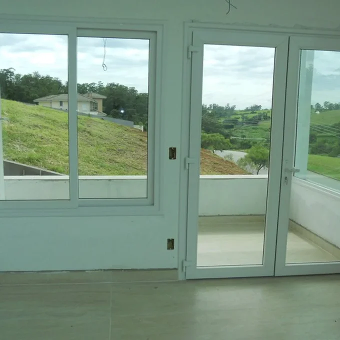 Foto 4 de Esquadrias de pvc - Louveira/SP - cond Villagio Paradiso