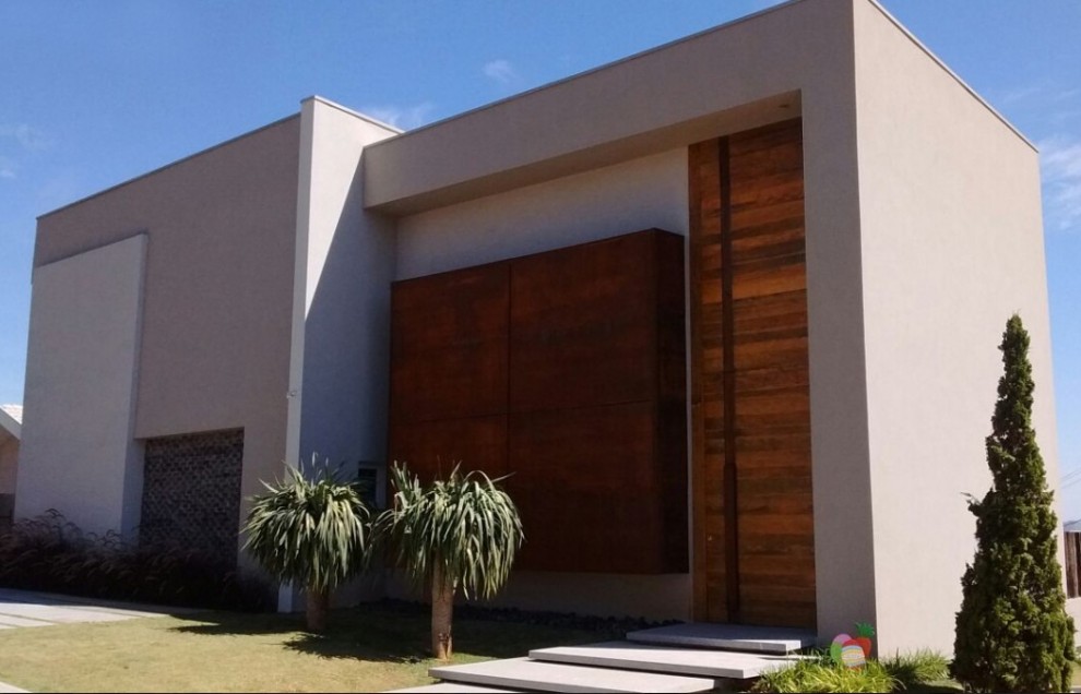 Casa em Bragança Paulista (SP) que se destaca pela arquitetura moderna